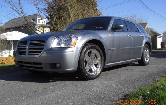 Dodge Magnum RT 2006 ( Pennsylvanie , USA)