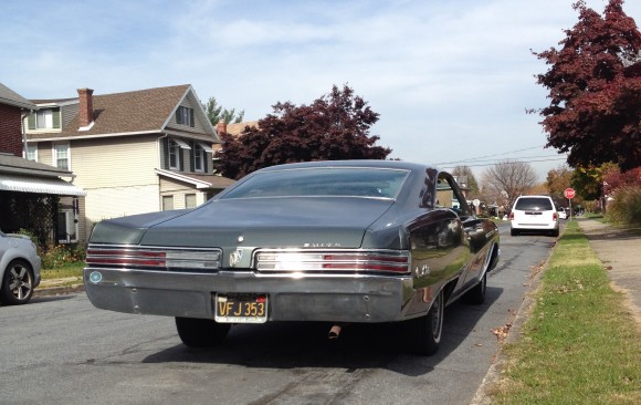 Buick le sabre coupe 1968 ( France dpt 28)