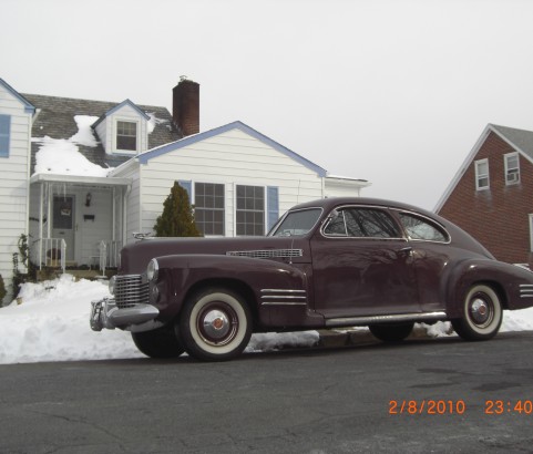 Cadillac 61 coupe 1941 ( Turin, Italie)