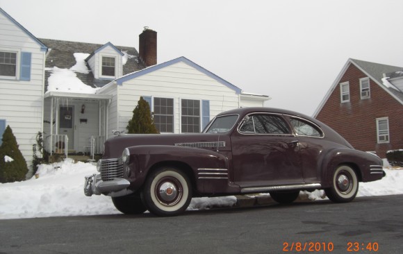 Cadillac 61 coupe 1941 ( Turin, Italie)