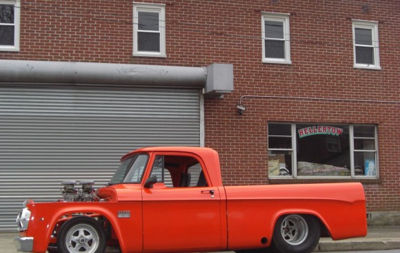 Dodge D100 Pick-up 1970 ( France dpt 77)