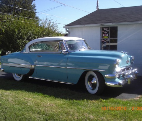 Chevrolet bel air hardtop coupe 1954 ( France dpt 57)