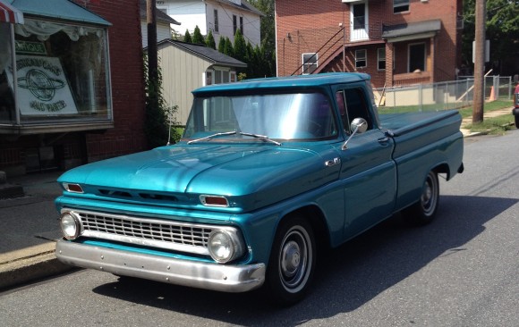 Chevrolet C10 Pick-up 1962 ( France dpt 04)