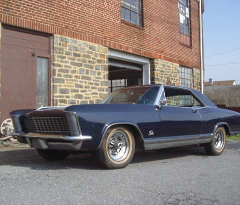Buick riviera 1965 ( France dpt 91)