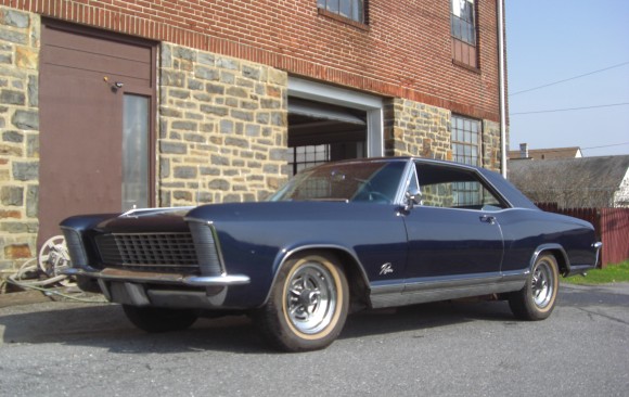 Buick riviera 1965 ( France dpt 91)