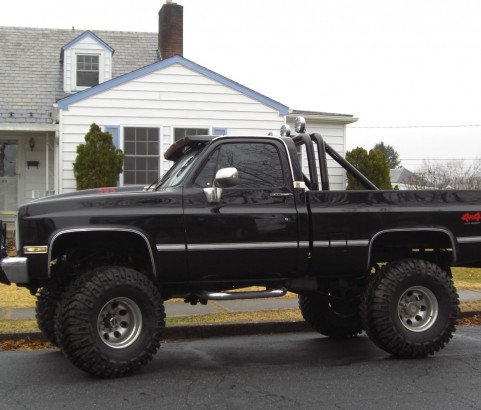 Chevrolet 3500 Pick-up 1974 ( France dpt 34)