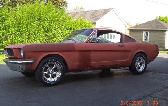 Ford Mustang Fastback 1965 ( France dpt 40)