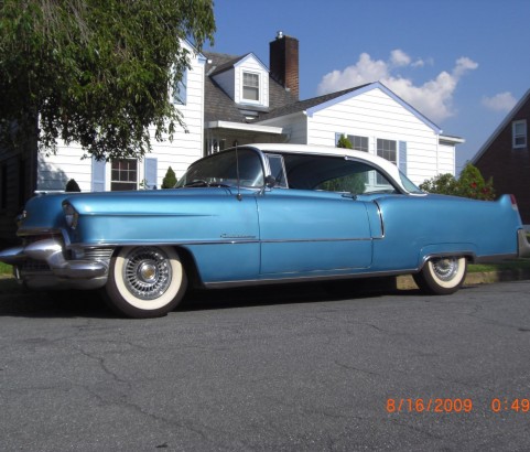 Cadillac coupe de ville 1955 ( France dpt 78)