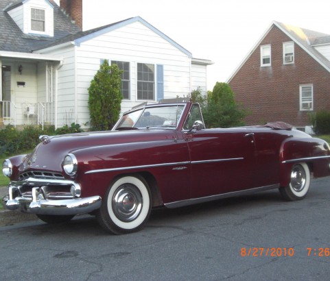 Dodge Coronet convertible 1952 ( France dpt 56)