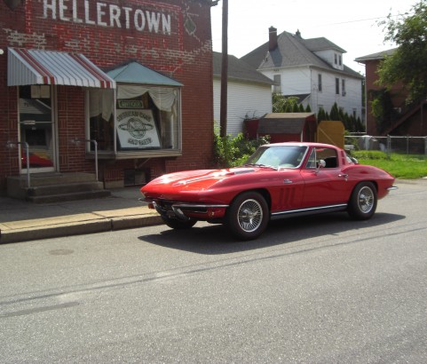 Chevrolet Corvette 1965 396ci ( France dpt 49)