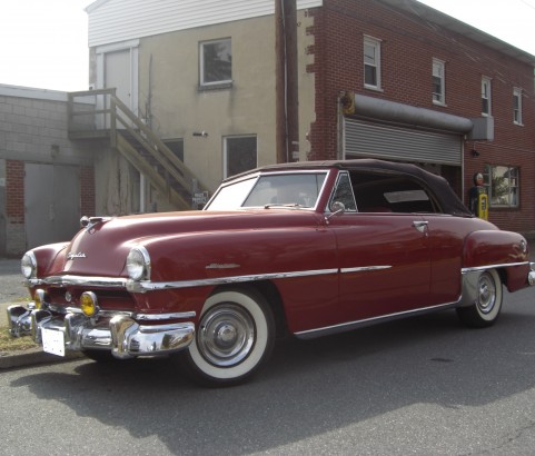 Chrysler Windsor de luxe convertible 1951 ( France dpt 69)