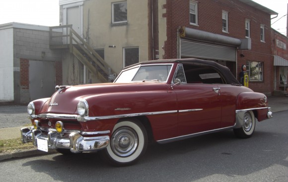 Chrysler Windsor de luxe convertible 1951 ( France dpt 69)