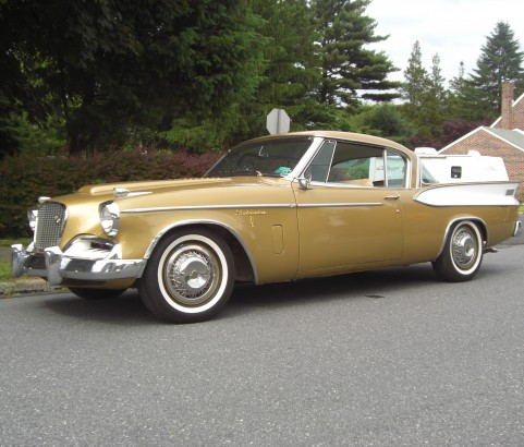 Studebaker Golden Hawk 1957 ( France dpt 34)