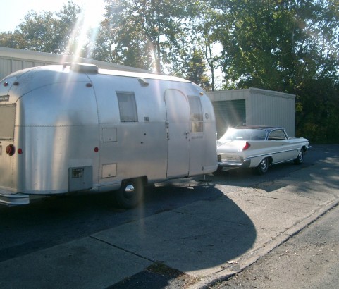 Airstream Globe trotter 1966 ( France dpt 85)