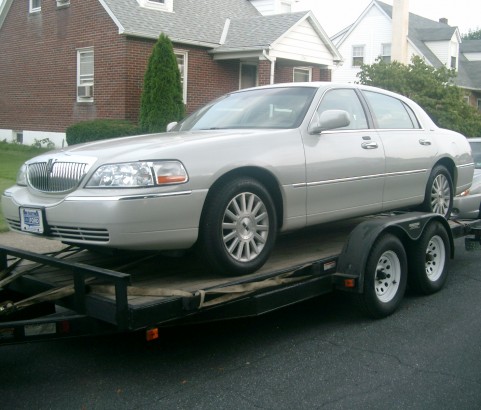 Lincoln Ultimate Town car 2004 ( France dpt 78)