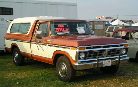 Ford Ranger XLT 1977  ( France dpt 42)