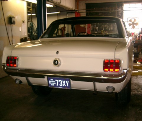 Ford Mustang coupe 1965 ( Anvers, BELGIQUE)