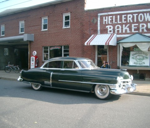 Cadillac Fleetwood 1950 ( France dpt 22)