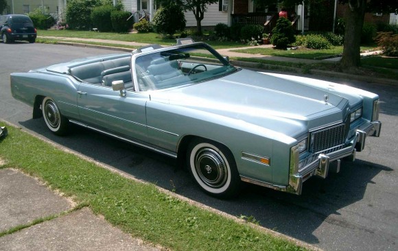 Cadillac Eldorado convertible 1976 ( France dpt 77)