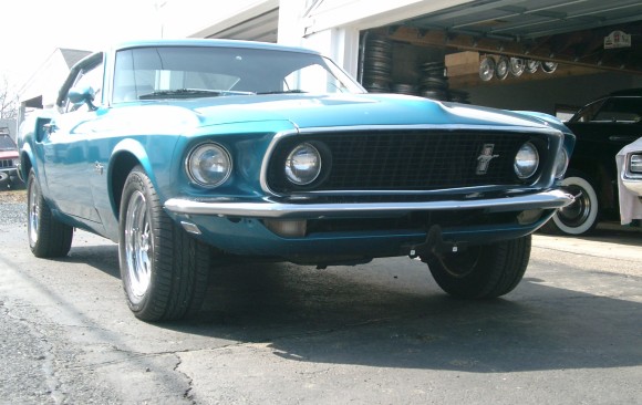 Ford Mustang Fastback 1969 ( France dpt 03)