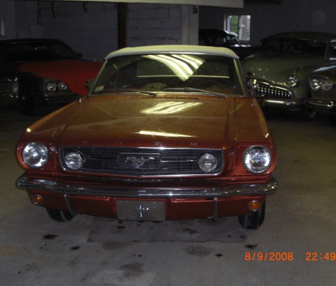 Ford Mustang convertible GT 1966 ( France dpt 75)