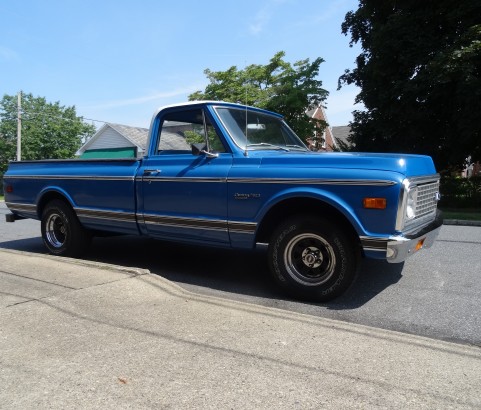 Chevrolet C10 de luxe pick-up 1971 ( France dpt 29)