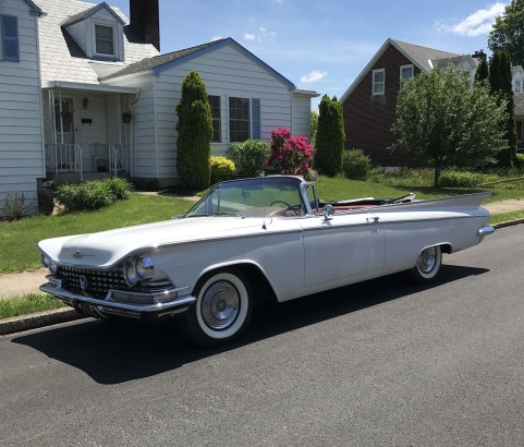 Buick le sabre convertible 1959 ( Lebach, Allemagne)