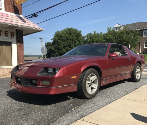 Chevrolet Camaro Z28 1987 ( France dpt 28)