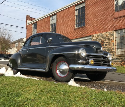 Plymouth business coupe 1946 (France dpt 47)