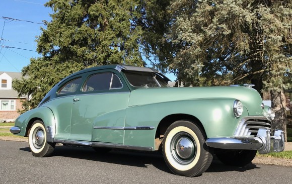 Oldsmobile 78 sedanette 1948 ( France dpt 31 )