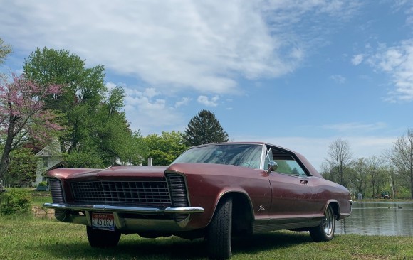 Buick riviera 1965 ( France dpt 54)