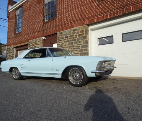 Buick riviera 1964 ( France dpt 62)