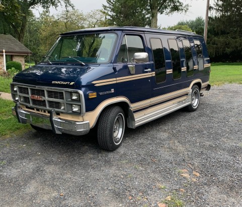 GMC Vandura Starcraft VAN 1984 (  FRANCE DPT 29)