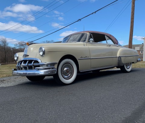 Pontiac Catalina hardtop coupe 1950 ( France dpt 45)