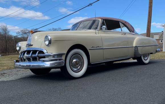 Pontiac Catalina hardtop coupe 1950 ( France dpt 45)