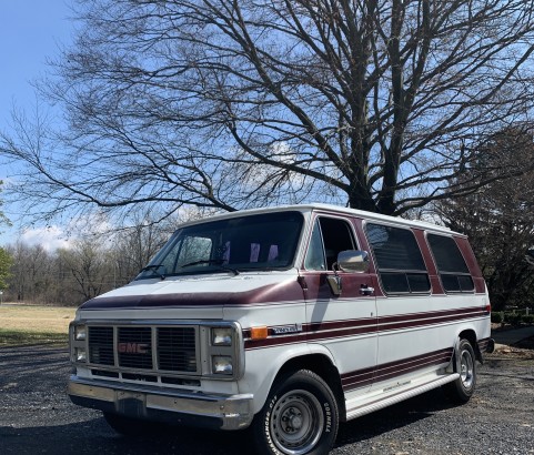 GMC VANDURA 2500 CONQUEST 1990 ( France dpt 72)