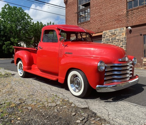 Chevrolet 3100 pick-up 1951 ( France dpt 44 )