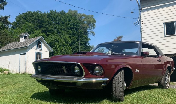 Ford Mustang grande coupe 1969 ( France dpt 41)