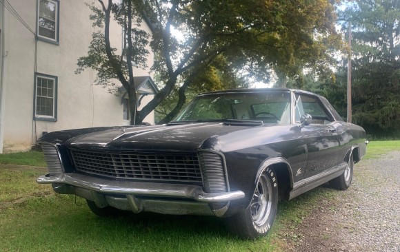 Buick riviera 1965 ( Hampshire UK)