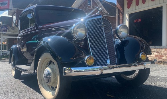 Chevrolet coupe 3 windows 1935 ( France dpt 28)