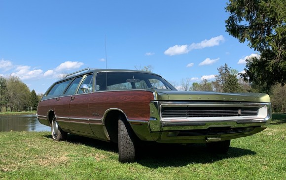 Plymouth Fury sport suburban 1970 ( Brooklyn, NY)