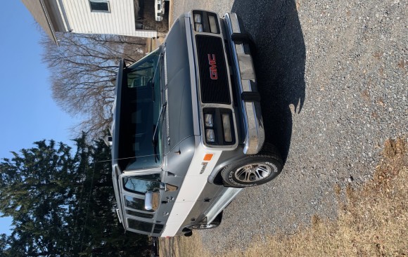 GMC Vandura 2500 Conversion van 1993 (France dpt 29)