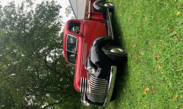 Chevrolet pick-up 1946 ( France dpt 84)