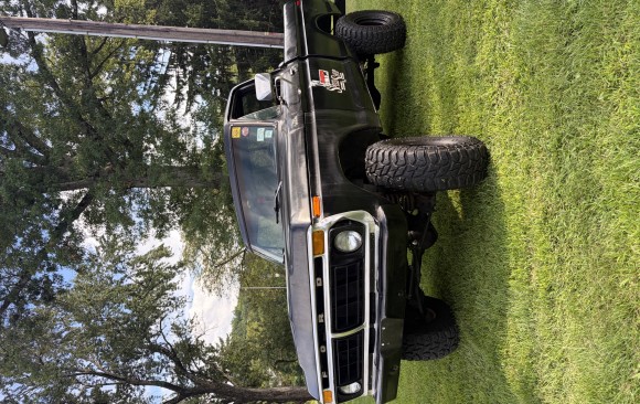 Ford F150 Ranger 1977 ( France dpt 44)
