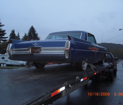 Cadillac coupe de ville 1964 ( Carouge, Suisse)
