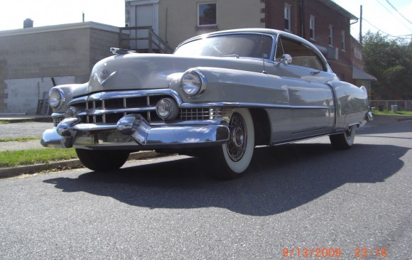 Cadillac serie 62 coupe 1951 ( France dpt 78)