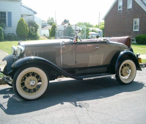 Ford A Roadster 1930 ( France dpt 85)