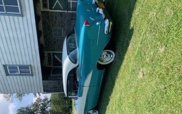 Oldsmobile Super 88 Holiday 1955 ( France dpt 60)