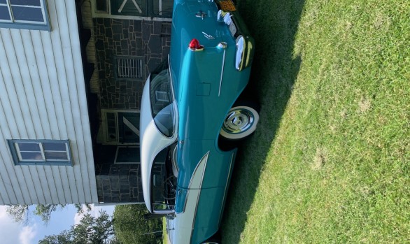 Oldsmobile Super 88 Holiday 1955 ( France dpt 60)